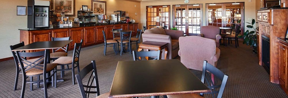 Franklin Inn And Suites 13/14