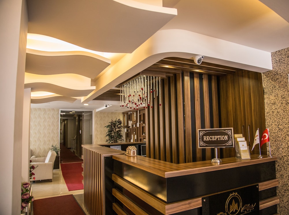 Grand Merin Hotel 6/63