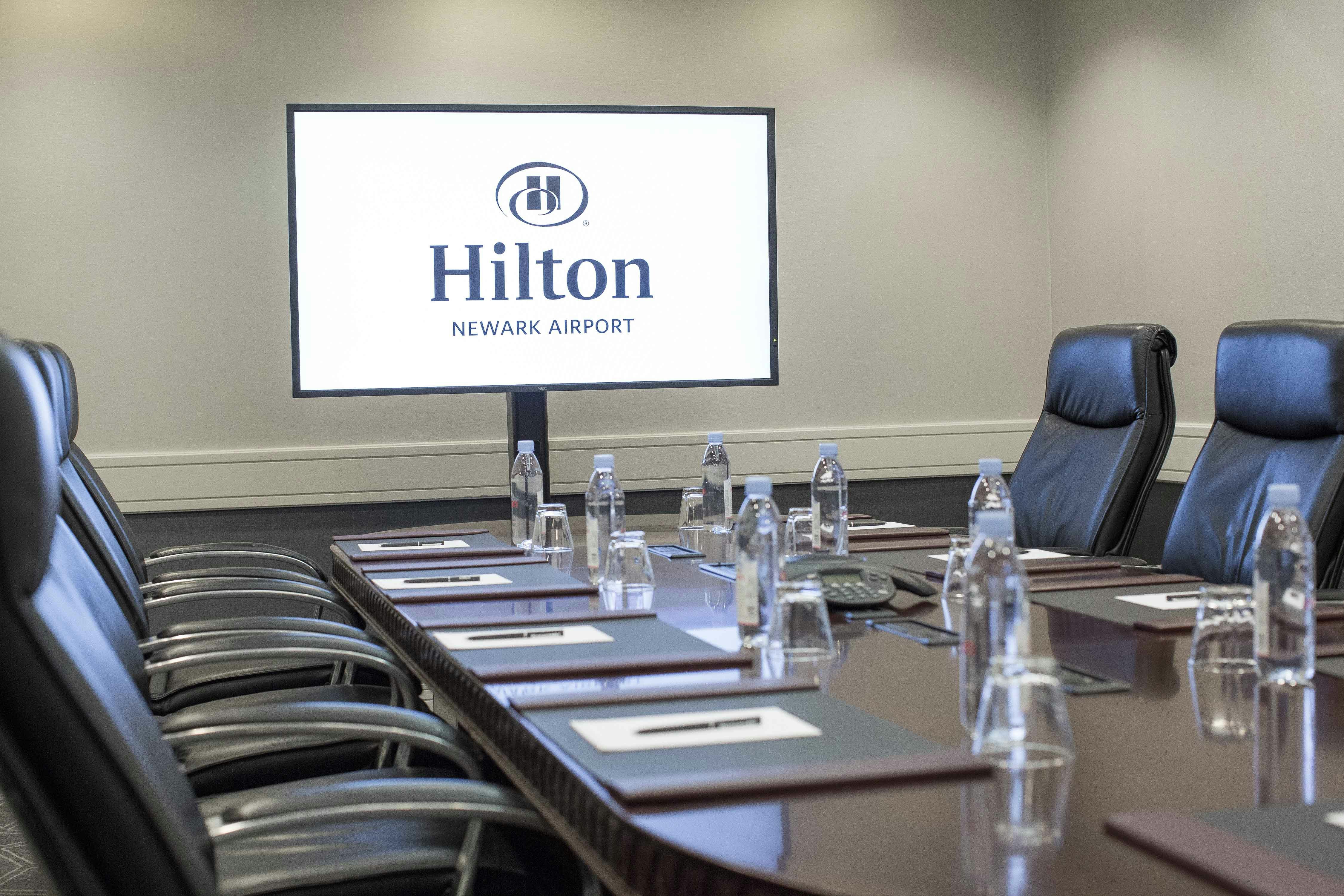 Hilton Newark Airport 41/59