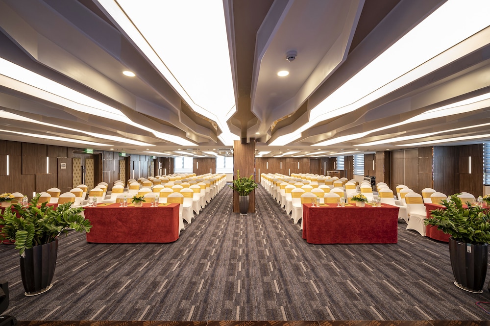 MUONG THANH LUXURY SAI GON 47/50