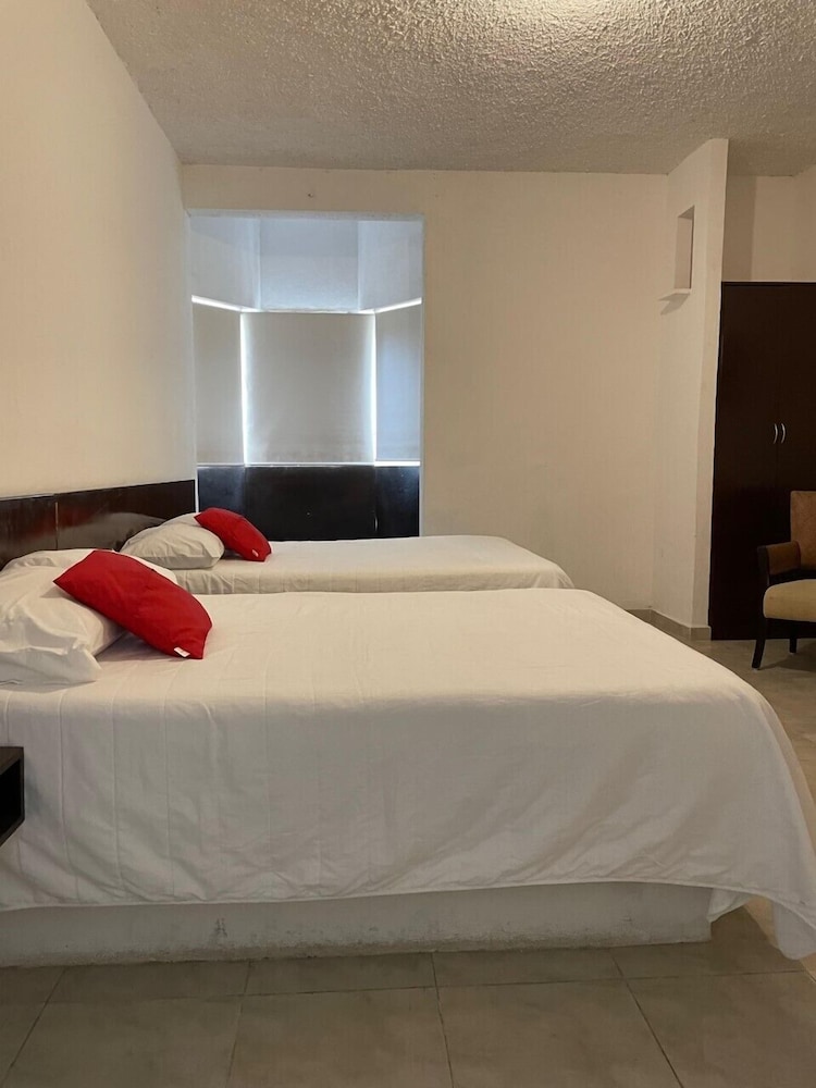 Hotel Cupules 17/53