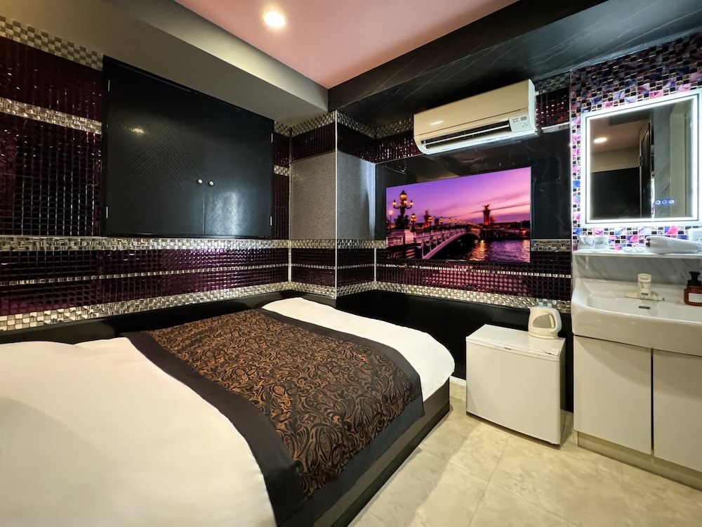 Hotel Amethyst 18/49