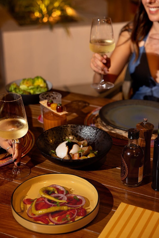 SO/Sotogrande Spa & Golf Resort Hotel 46/82