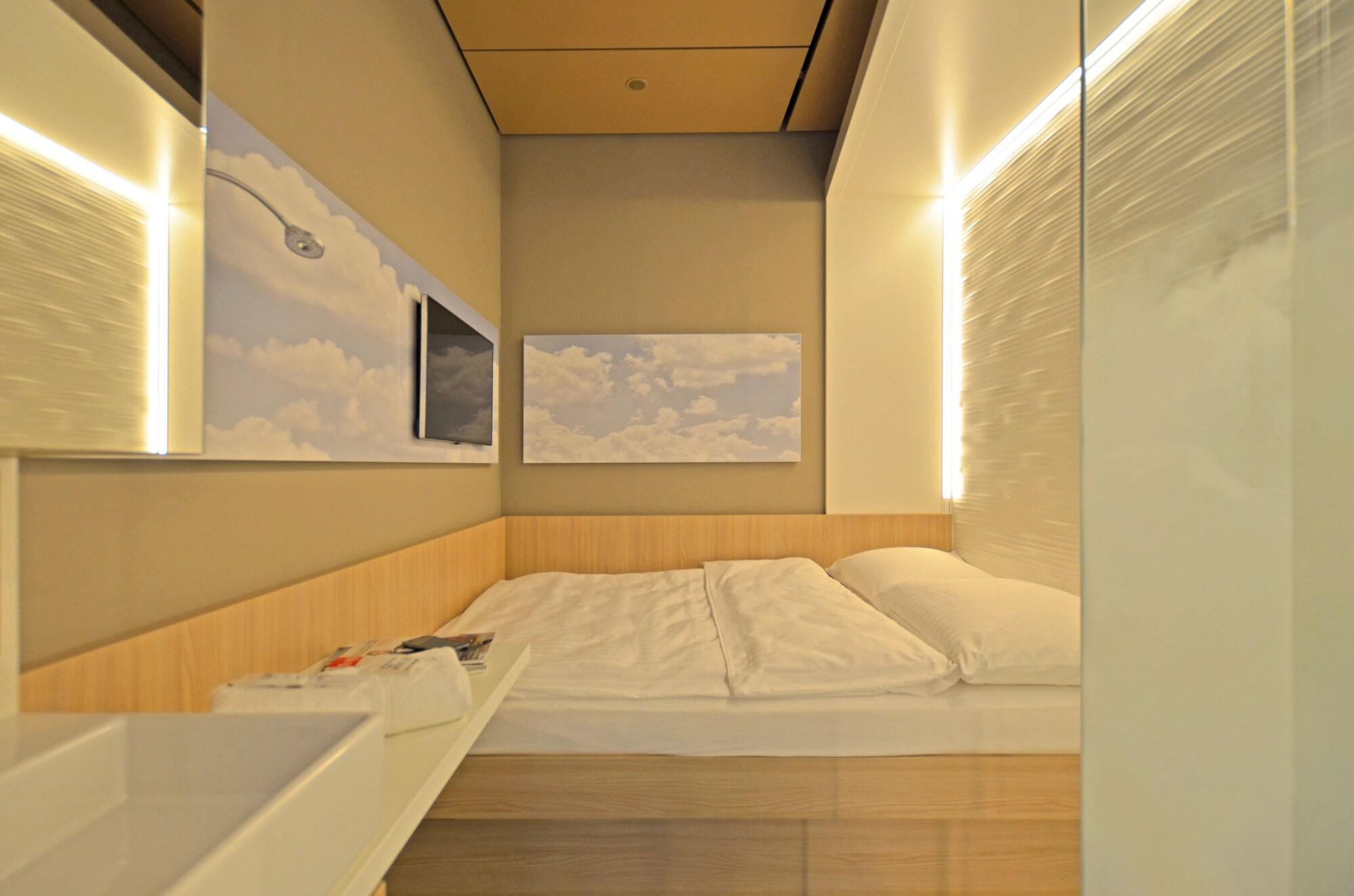 My Cloud Transit Hotel 11/21