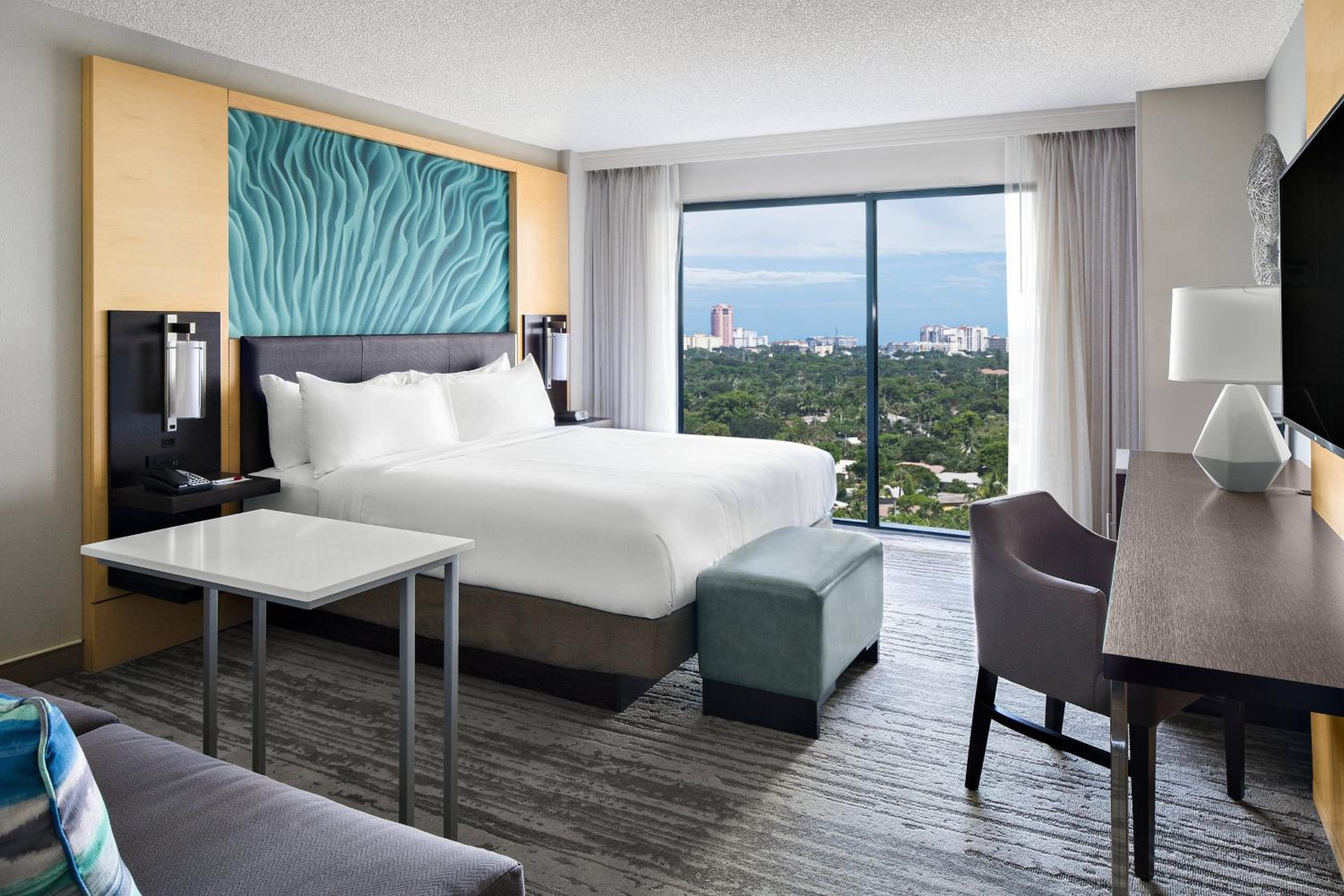 غرفة بسرير كينج، Boca Raton Marriott At Bocacenterhotel 4/10
