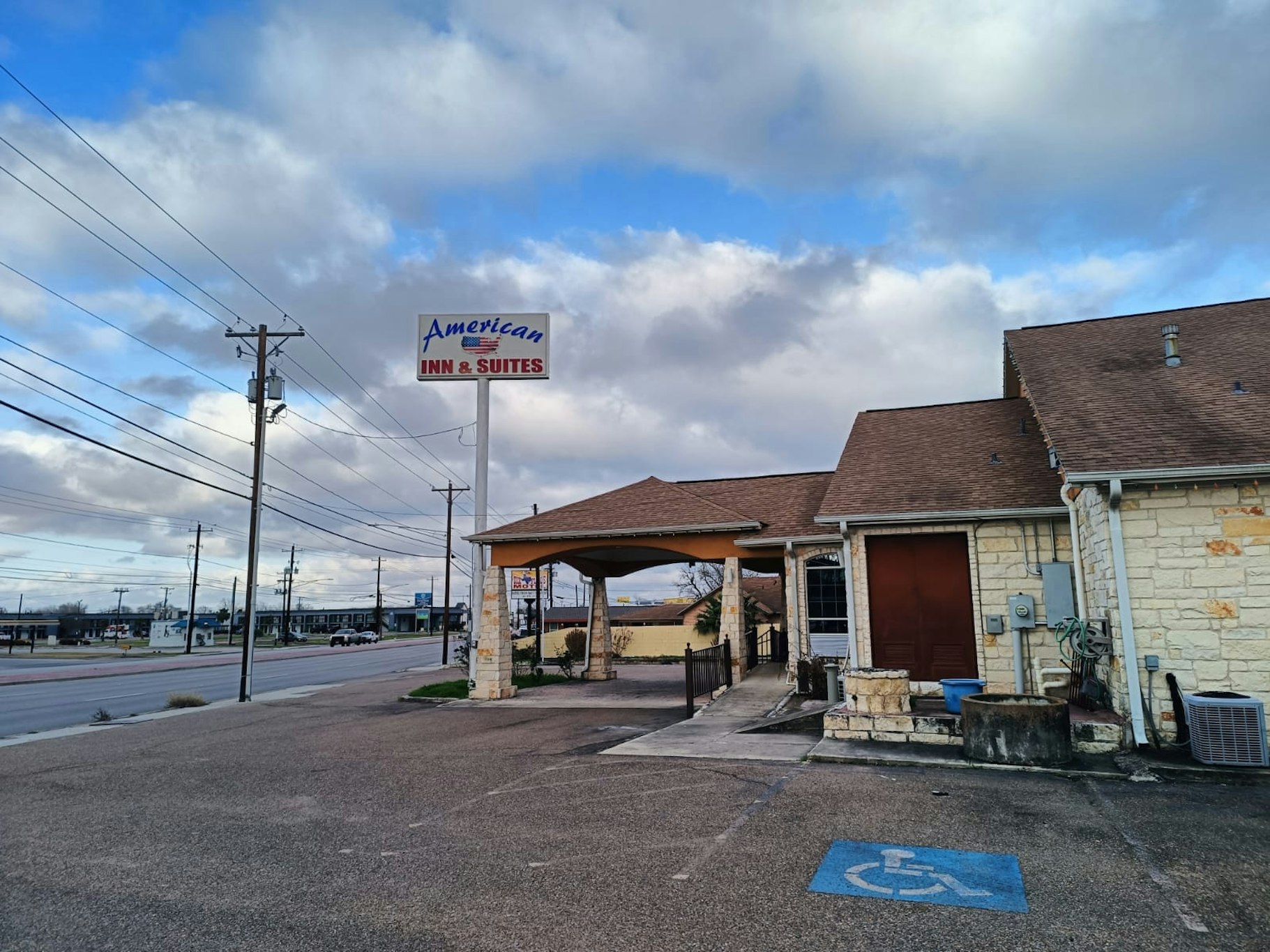 American Inn & Suites By Capital O Victoria US-59 20/26