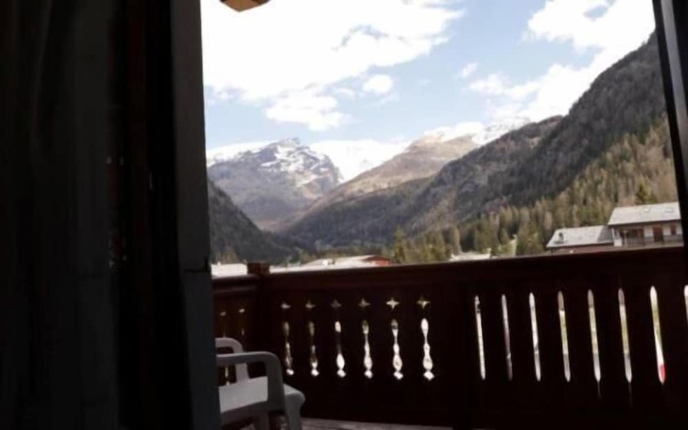 Hotel de Champoluc 46/50