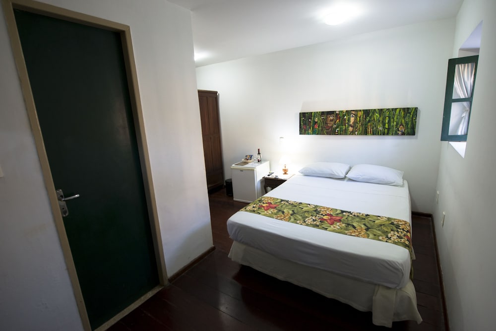 Hotel Pousada Dos Quatro Cantos 32/76