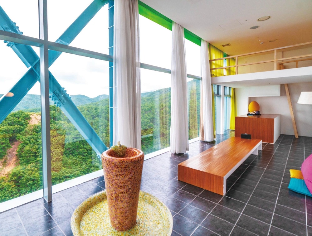 Haslla Art World Museum Hotel 51/64