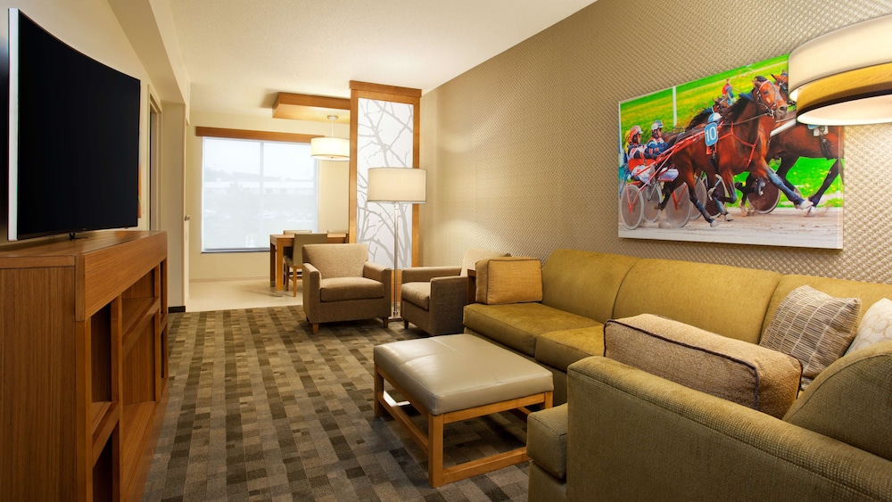 Hyatt Place at The Hollywood Casino Pittsburgh South 42/60