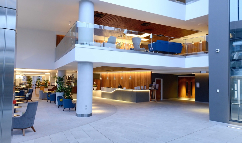 CROWNE PLAZA NEWCASTLE - STEPHENSON QUARTER 8/74