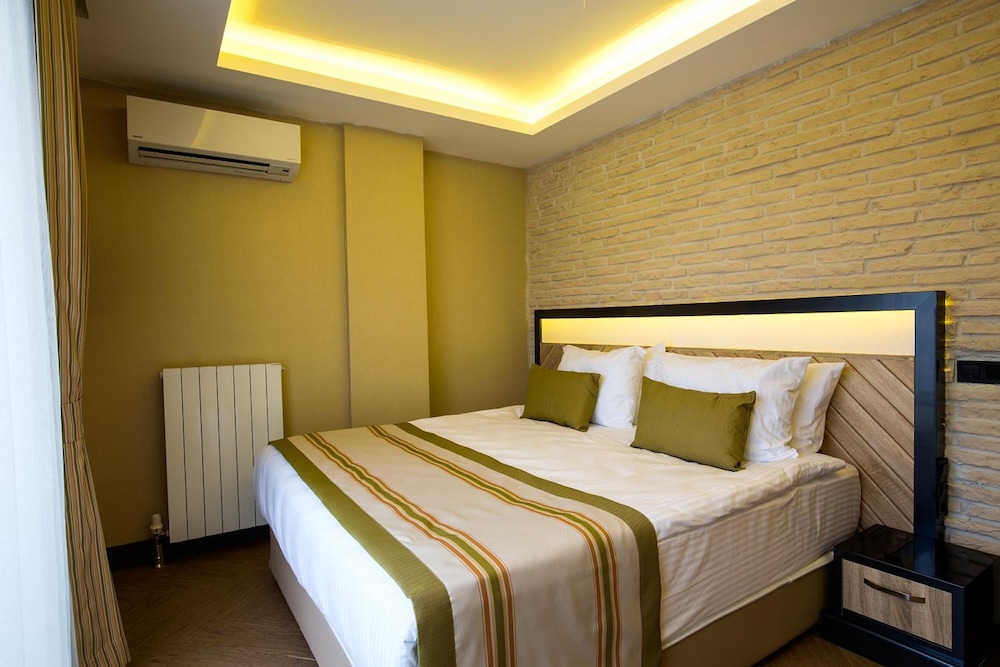 Aldino Residence 12/50