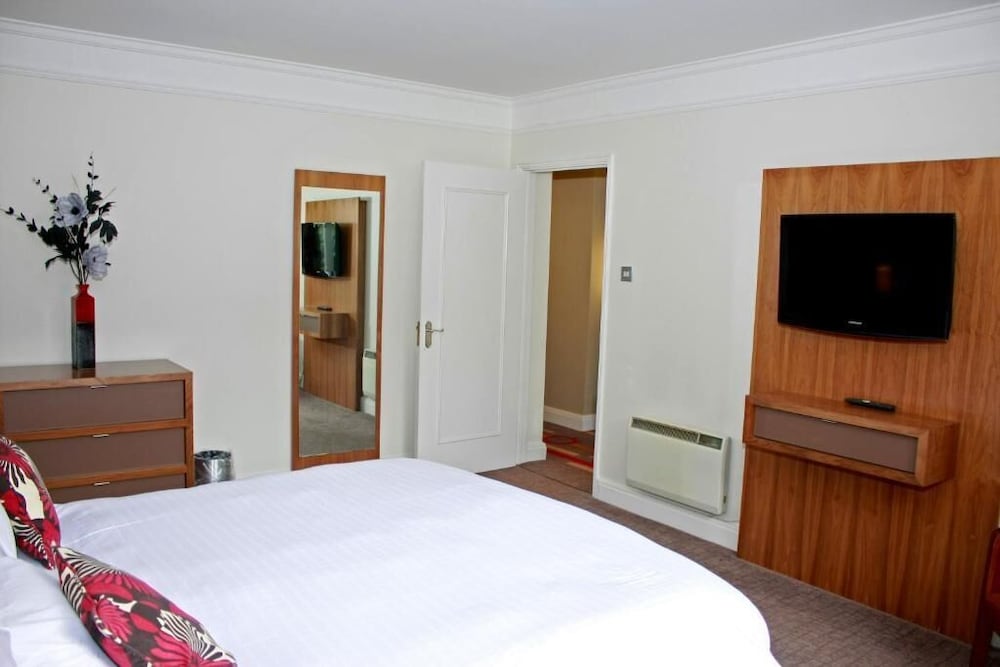 Bromsgrove Hotel and Spa 16/50