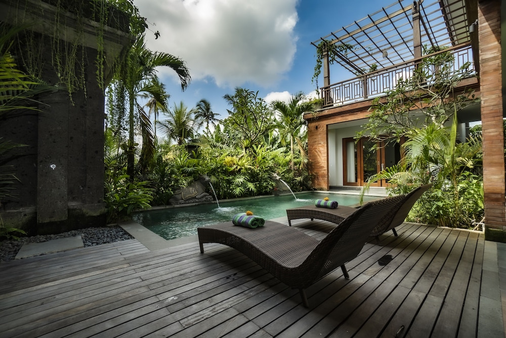 Villa Umah Shanti 45/50