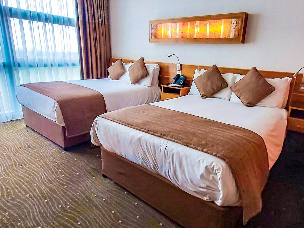 The Gateway Hotel Dundalk 7/50