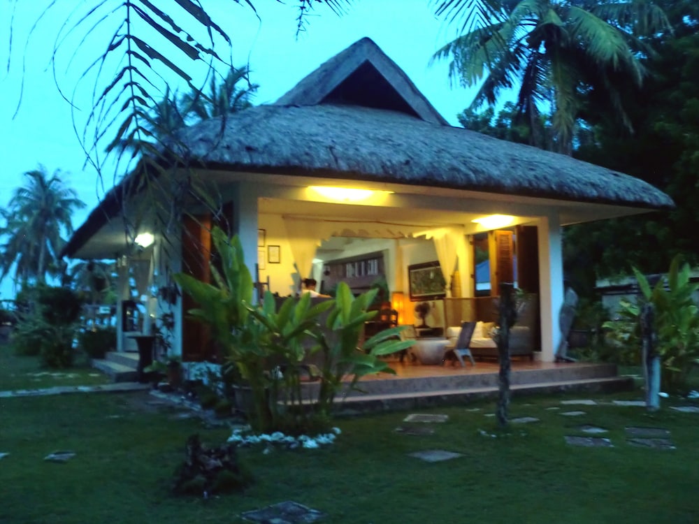 Hoyohoy Villas 6/65