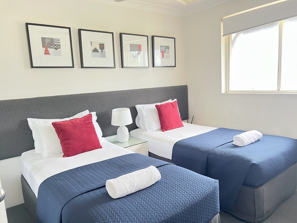 Montego Sands Resort 13/50