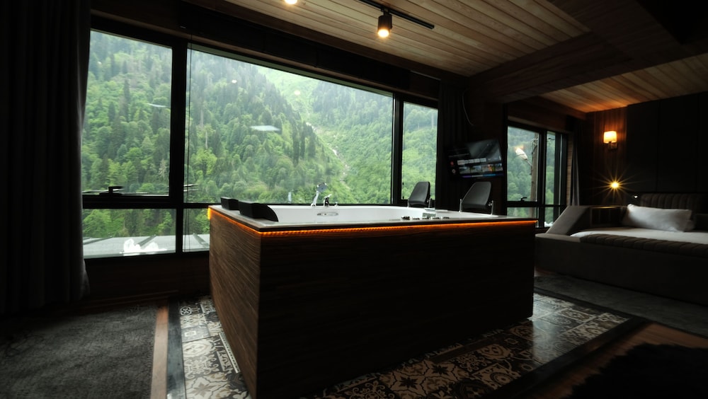 Villa De Pelit Hotel 6/50