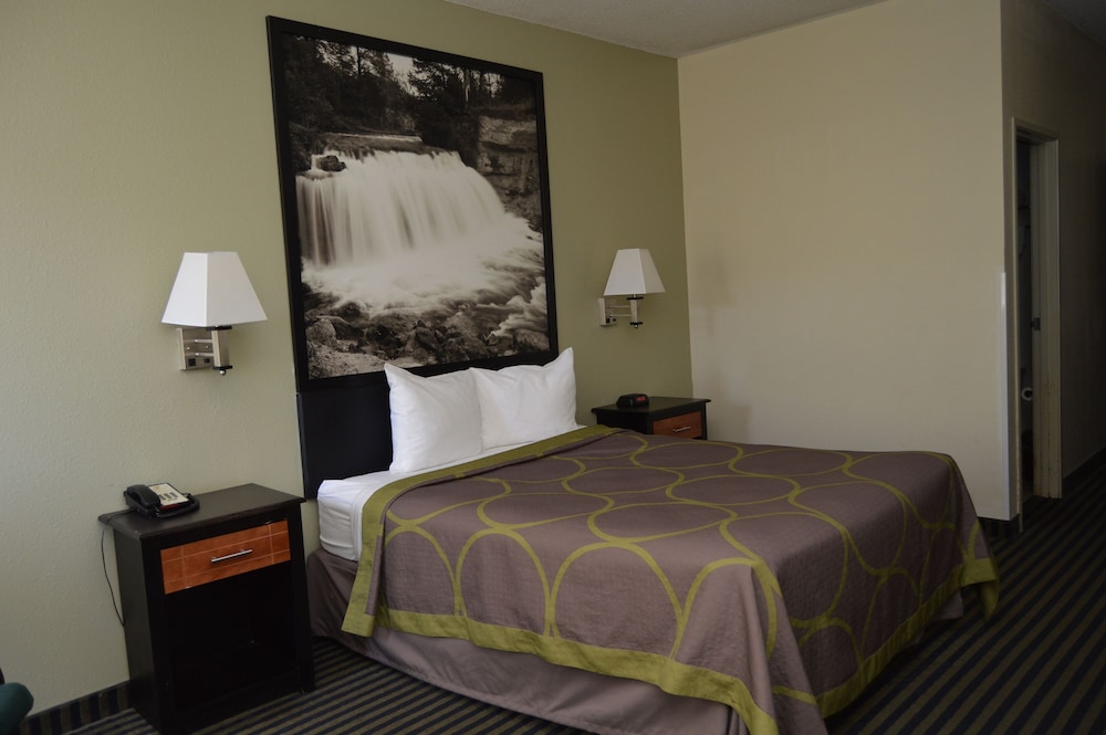 Red Lion Inn & Suites Gretna 13/30
