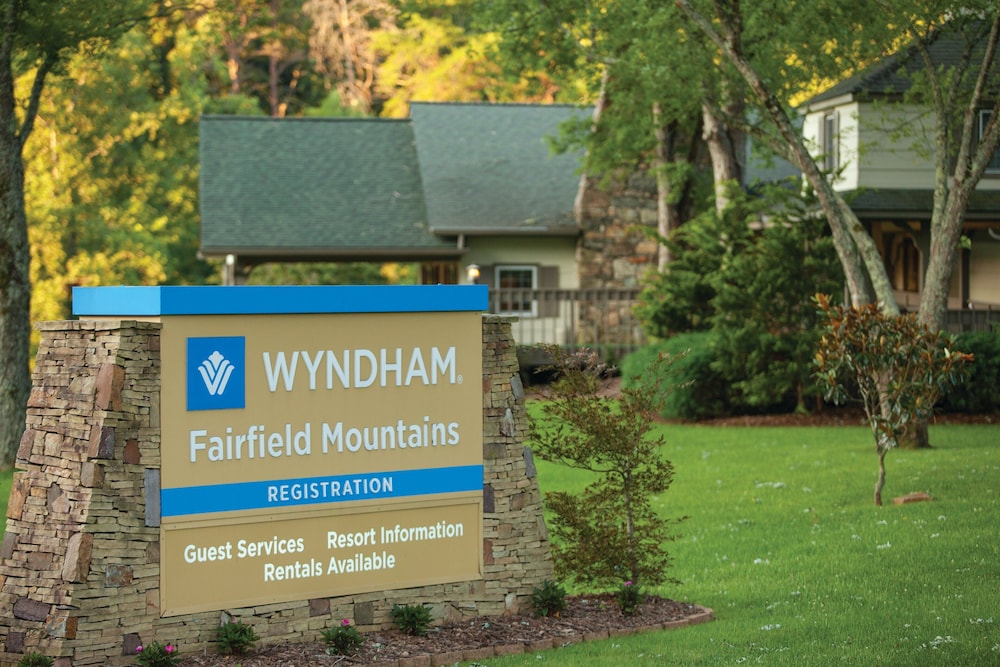 Club Wyndham Resort at Fairfield Mountains 1/50