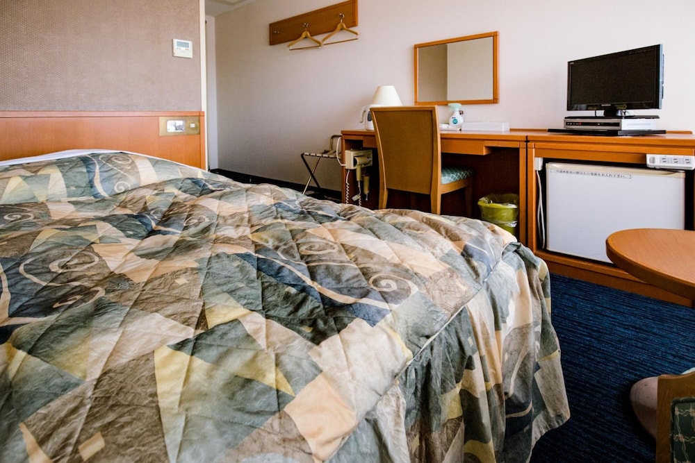 Kokura Recent Hotel 48/57