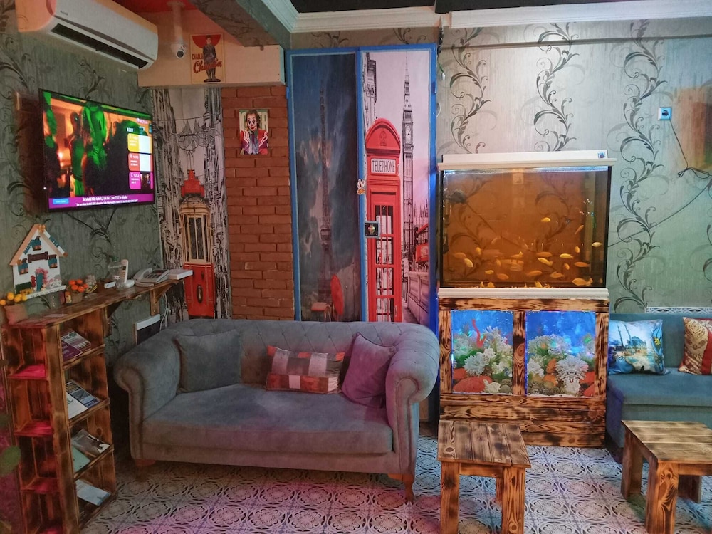Marvel Suites - Adults Only 22/40
