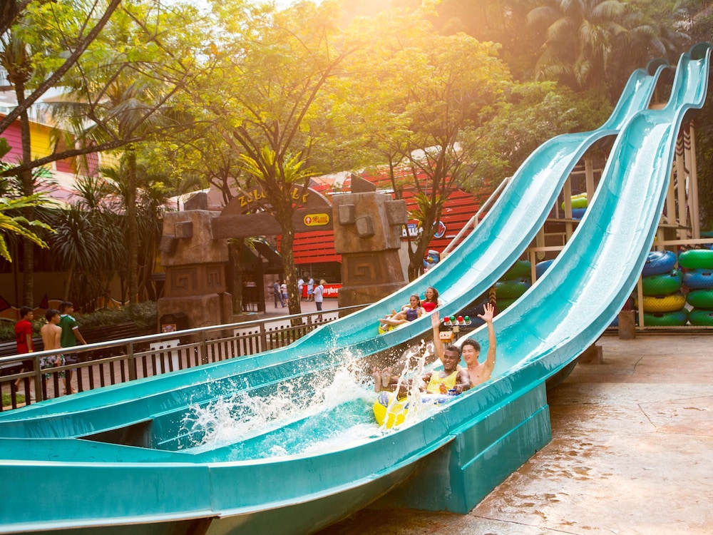 Sunway Lagoon Hotel 32/34