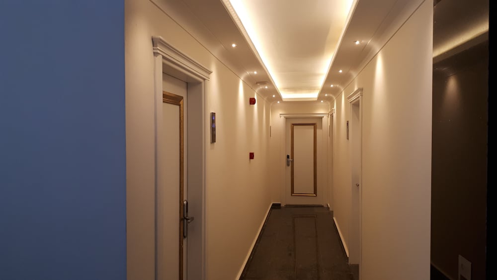 Mavili Suites 5/32