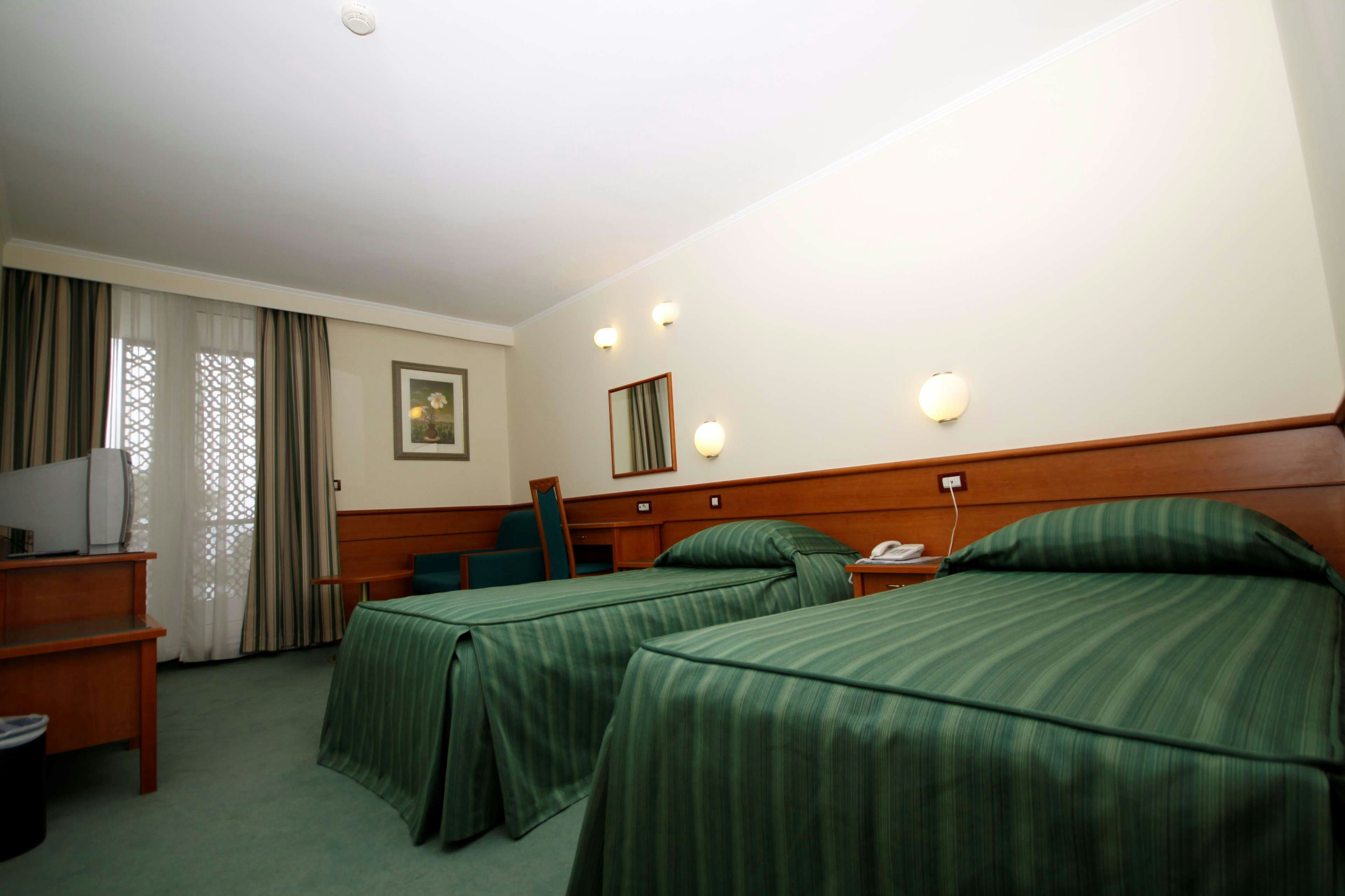 Hotel Kolovare 2/14
