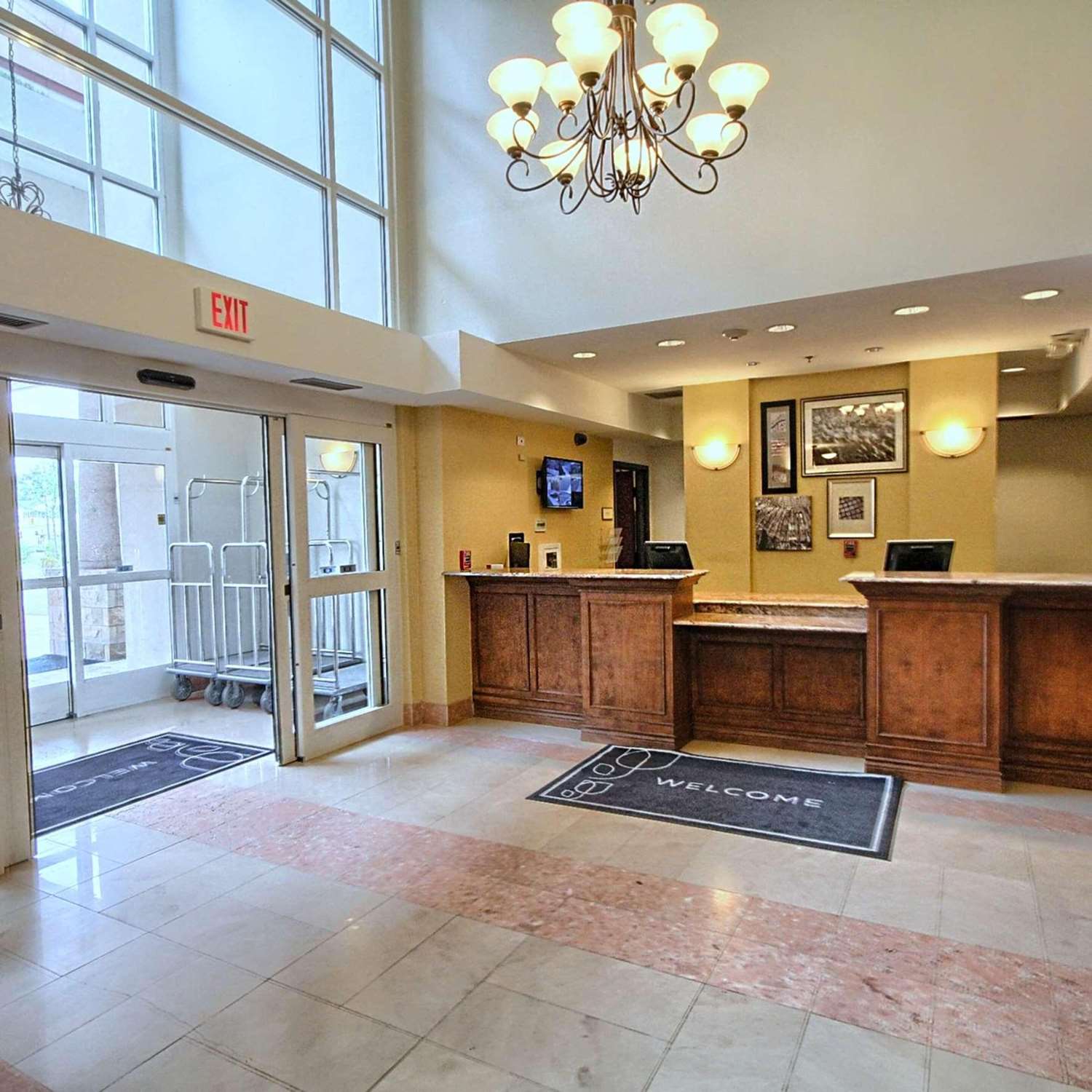 Country Inn & Suites By Radisson, Dearborn, MI 2/21