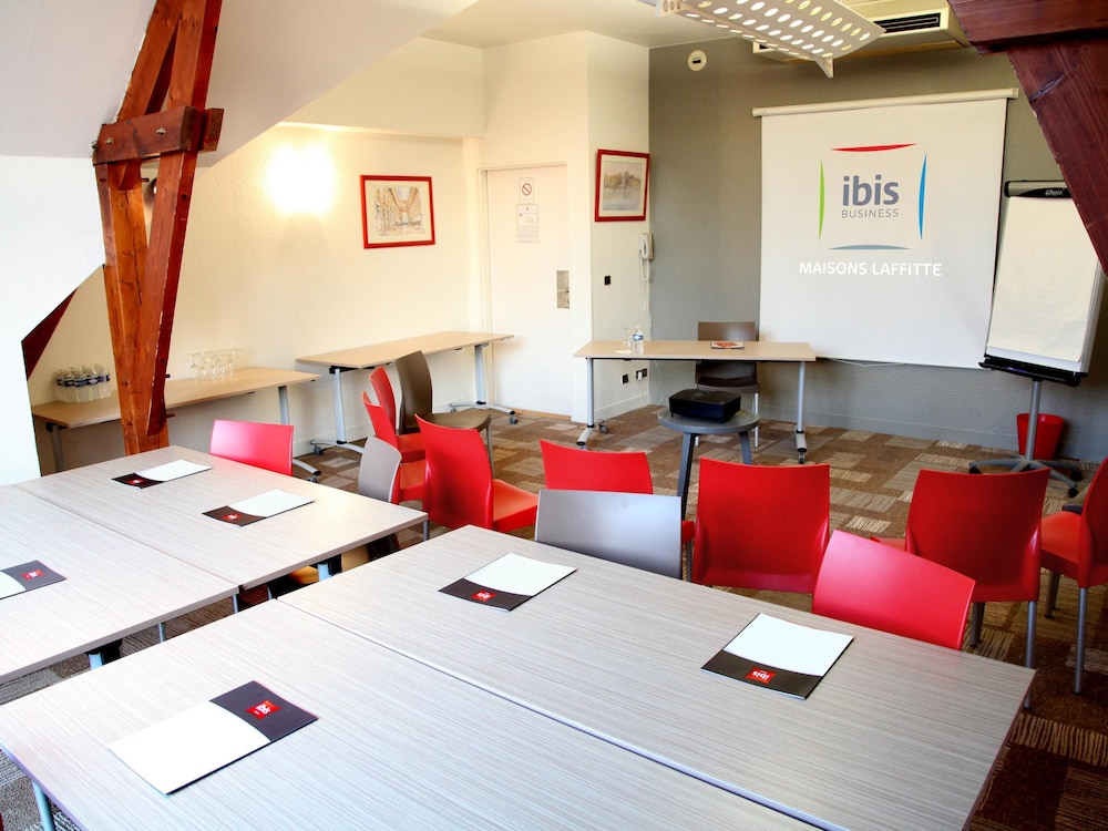 Ibis Maisons Laffitte 63/69
