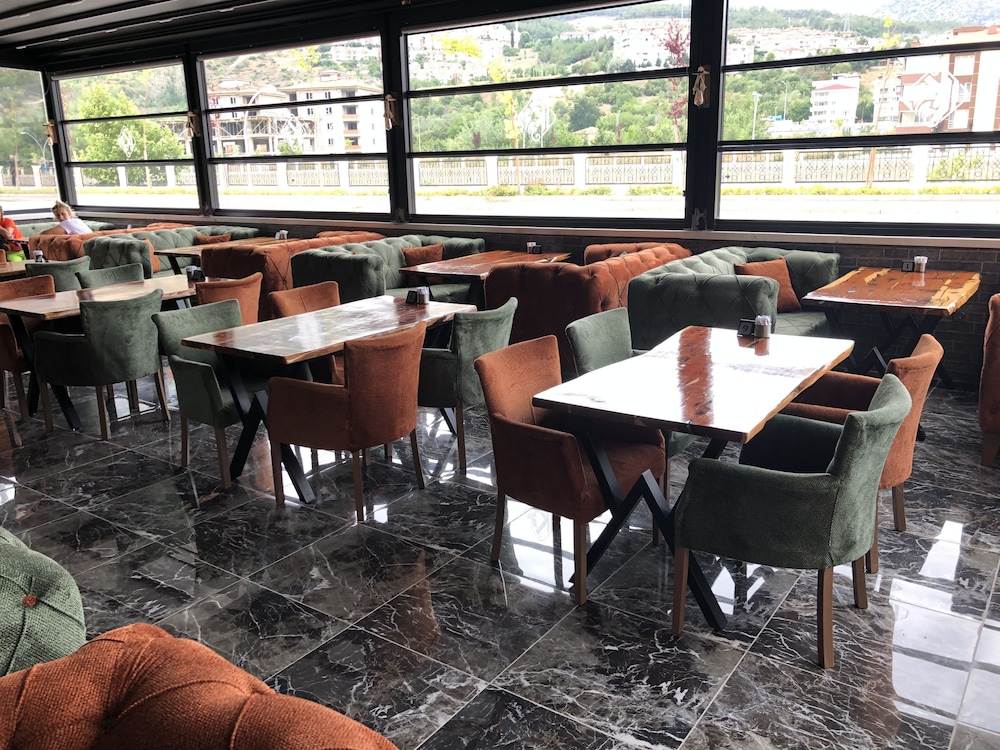 Kehribar Otel & Cafe Restaurant 31/50