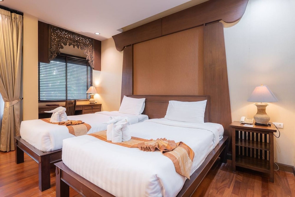 VILLA, TWIN BEDS
