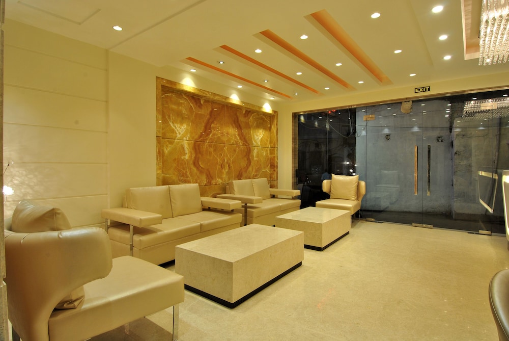 Hotel Sai Miracle 8/47