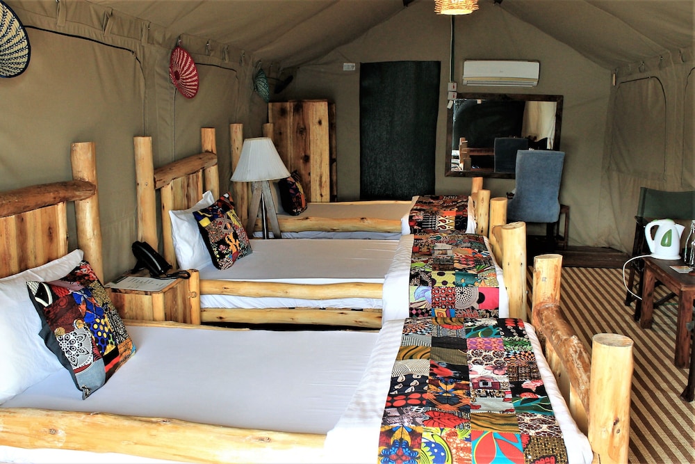 WAG HILL LODGE AND SPA 58/81