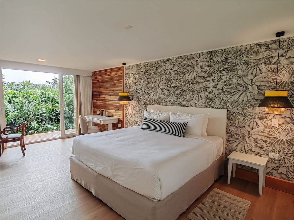 Monteverde Lodge and Gardens 17/50