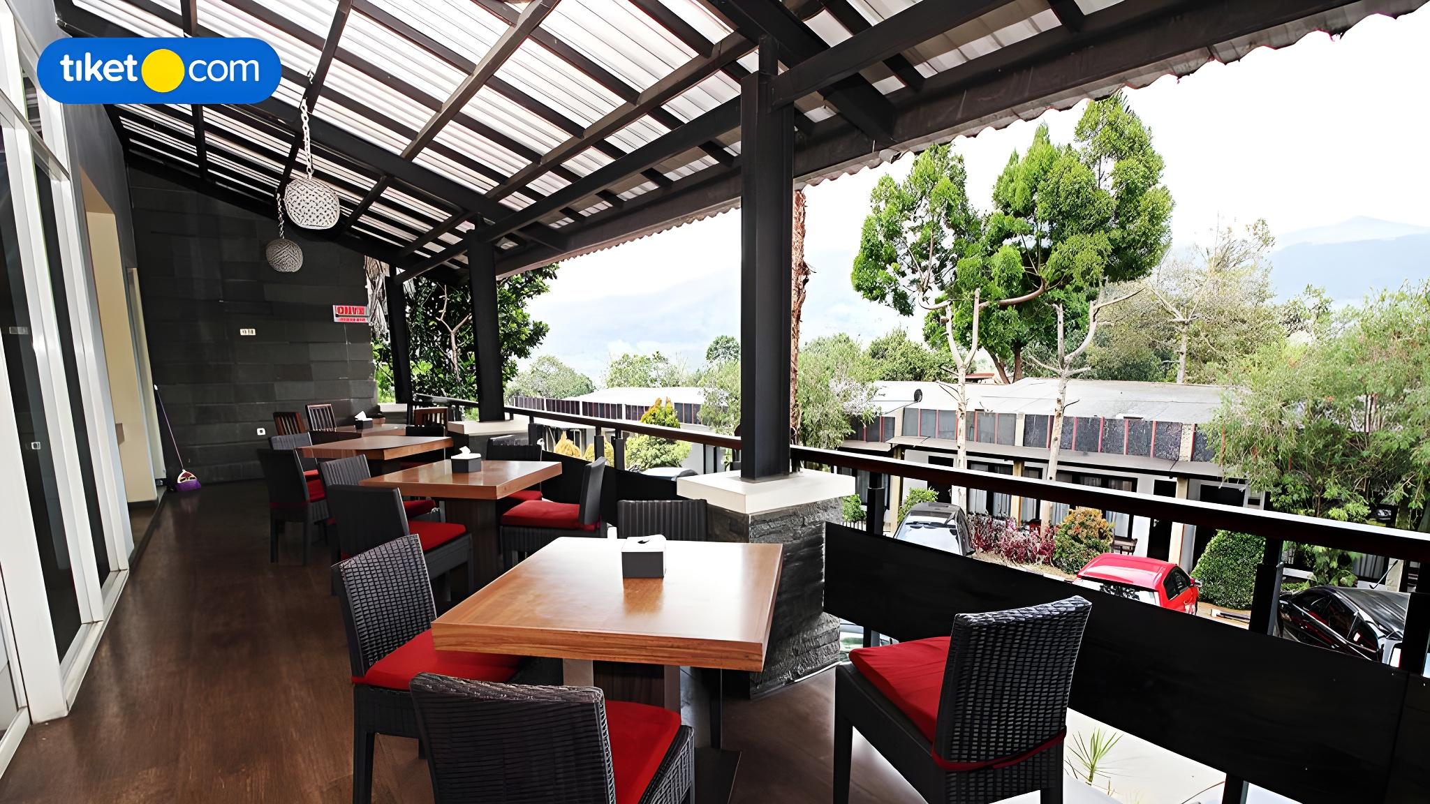 The Rizen Hotel 14/22