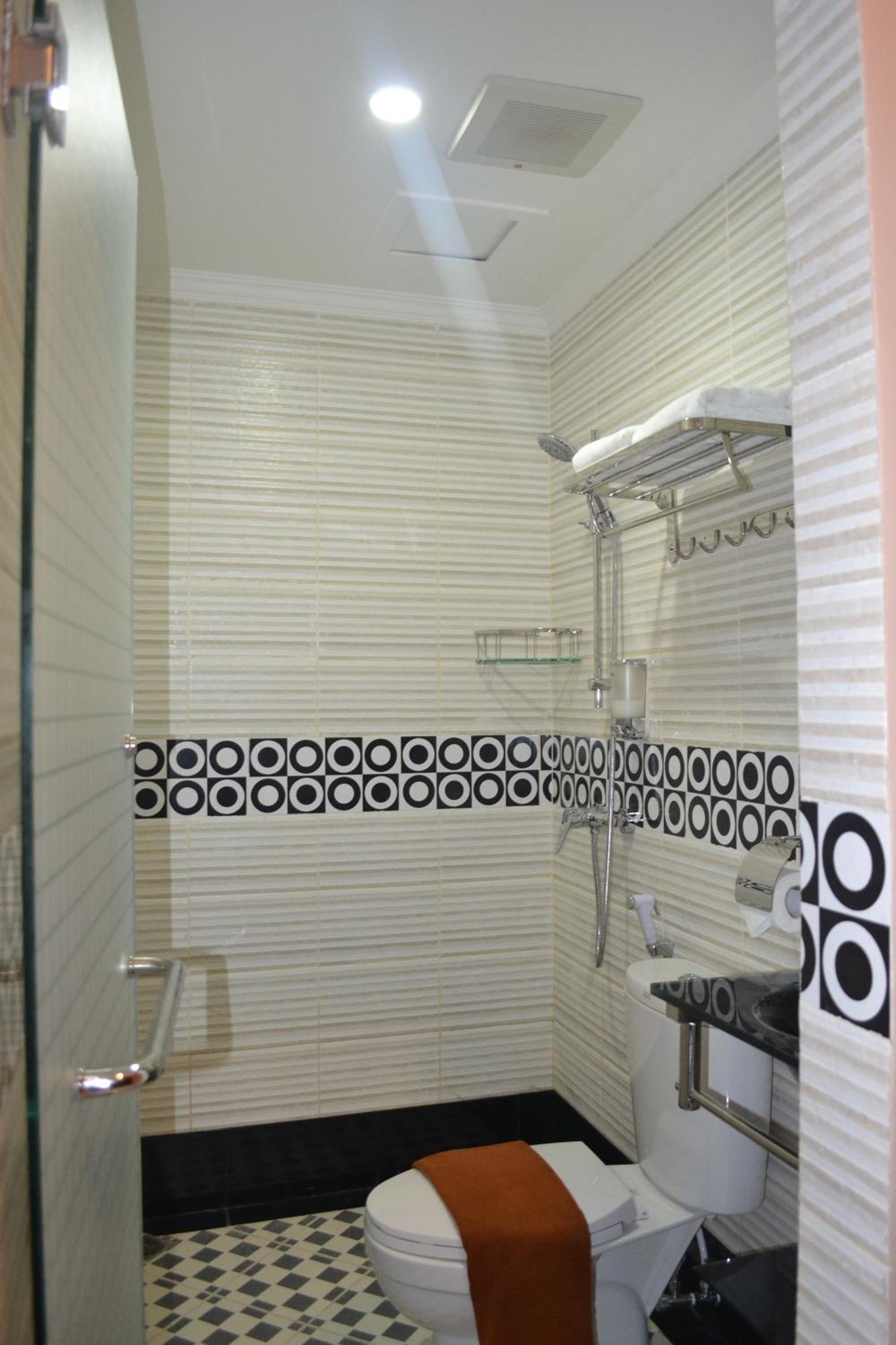 Puncak Budget Hotel 49/50