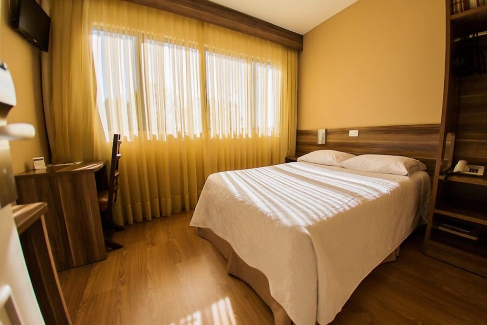 Hotel Campo Largo 15/53