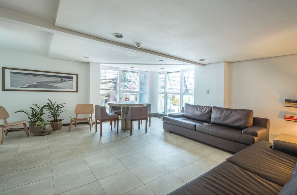 Melo Hotel 45/70