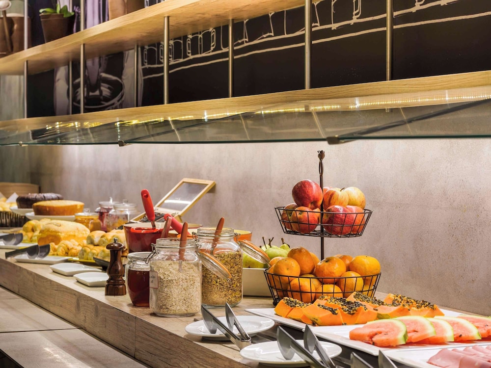 Ibis Budget Porto Alegre 34/66