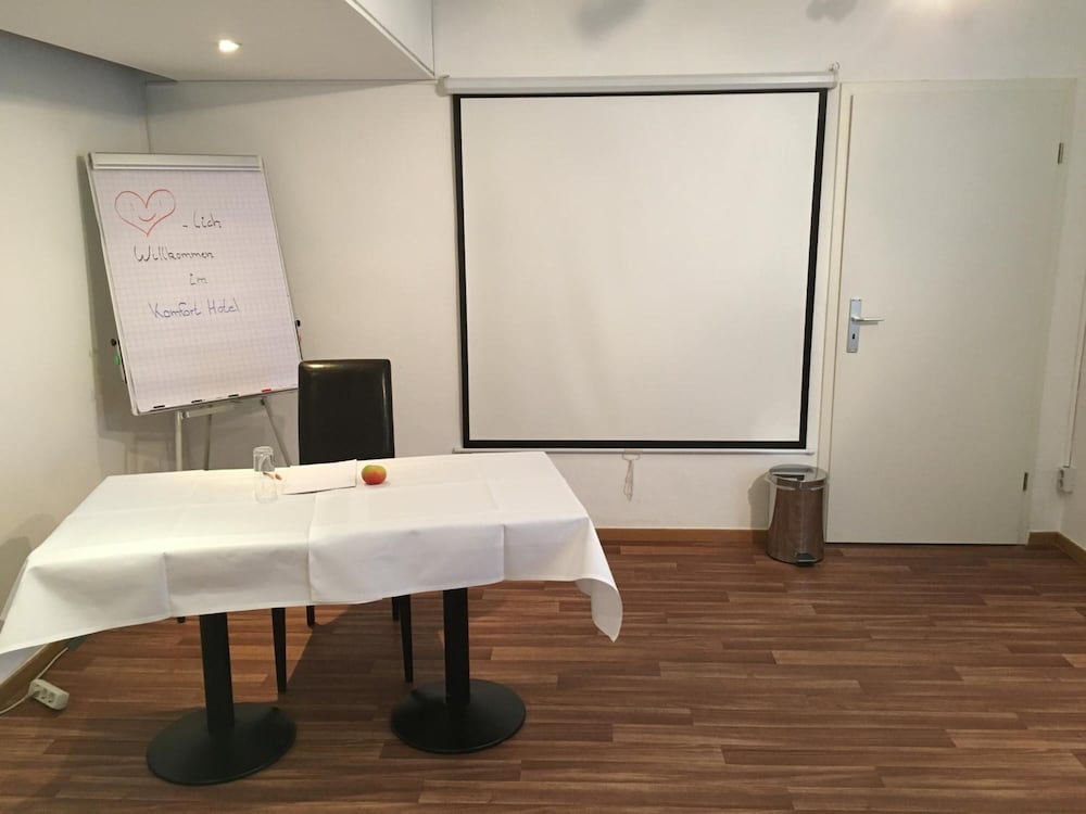 Komfort Hotel Ludwigsburg 51/59