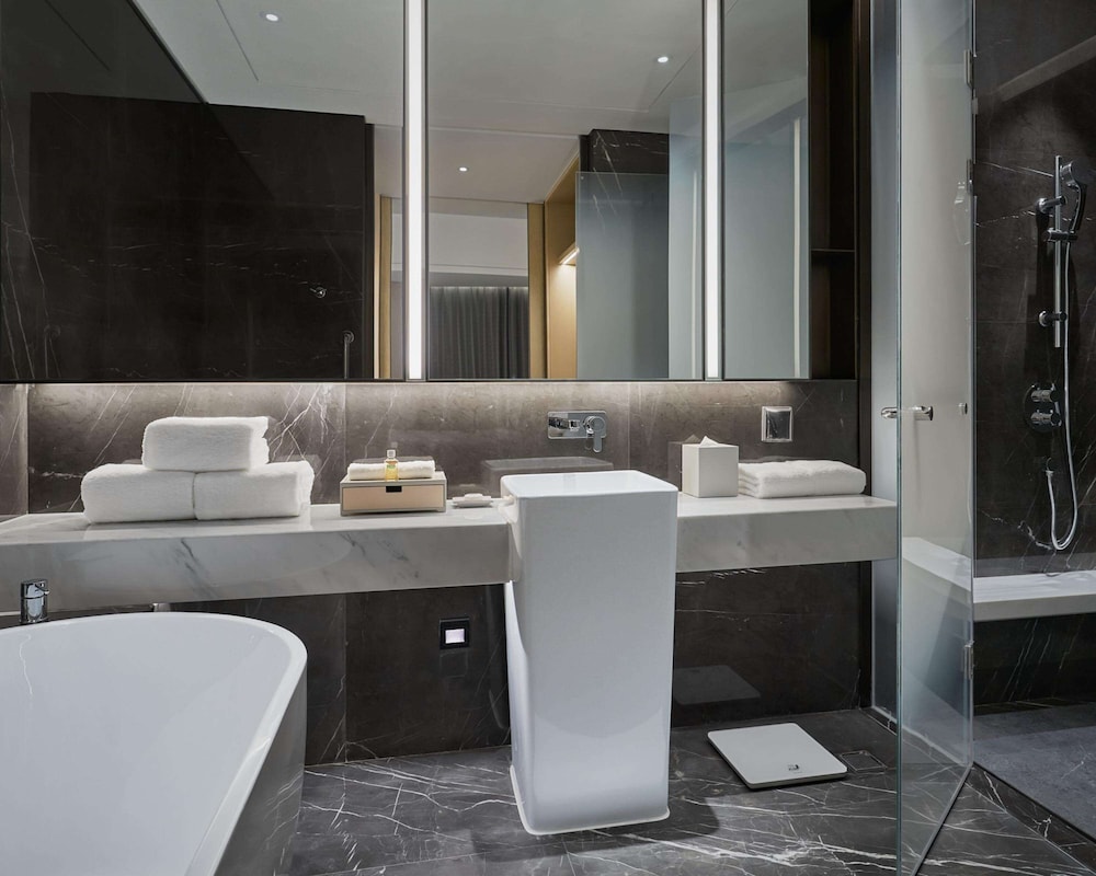 Hyatt Place Yantai Development Zone 36/37