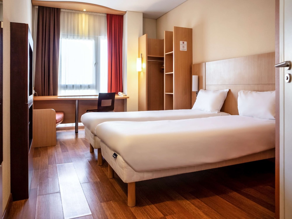 Ibis Kaunas Centre 26/76