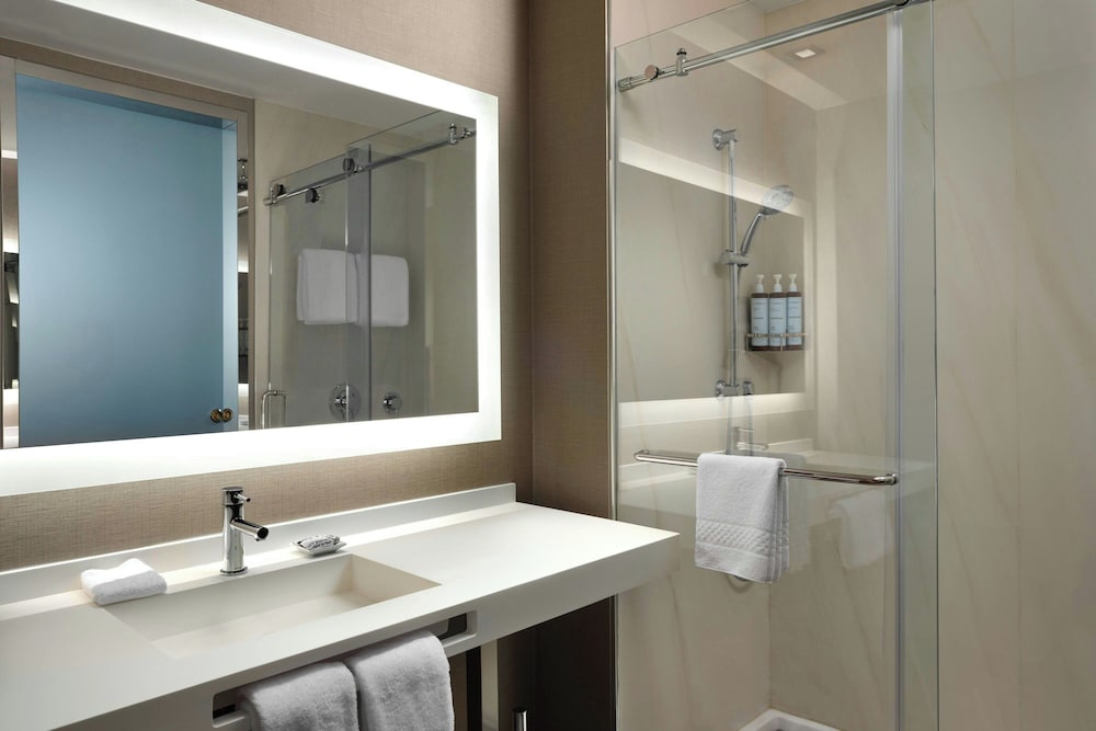AC Hotel by Marriott Jackson Ridgeland 40/44