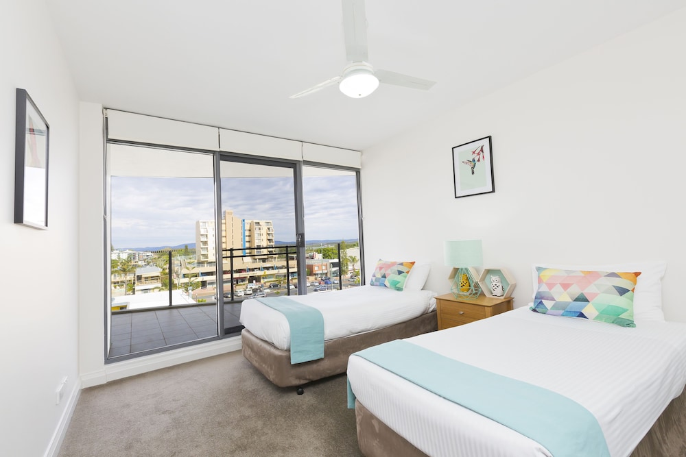 Sevan Apartments Forster 25/74