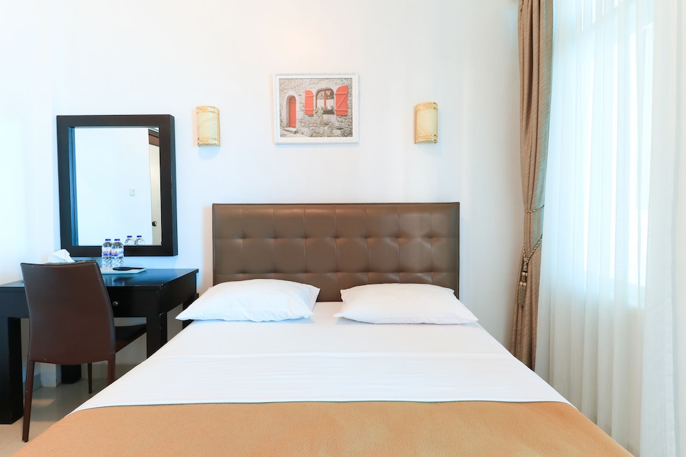 Ge JacMart Homestay 12/30