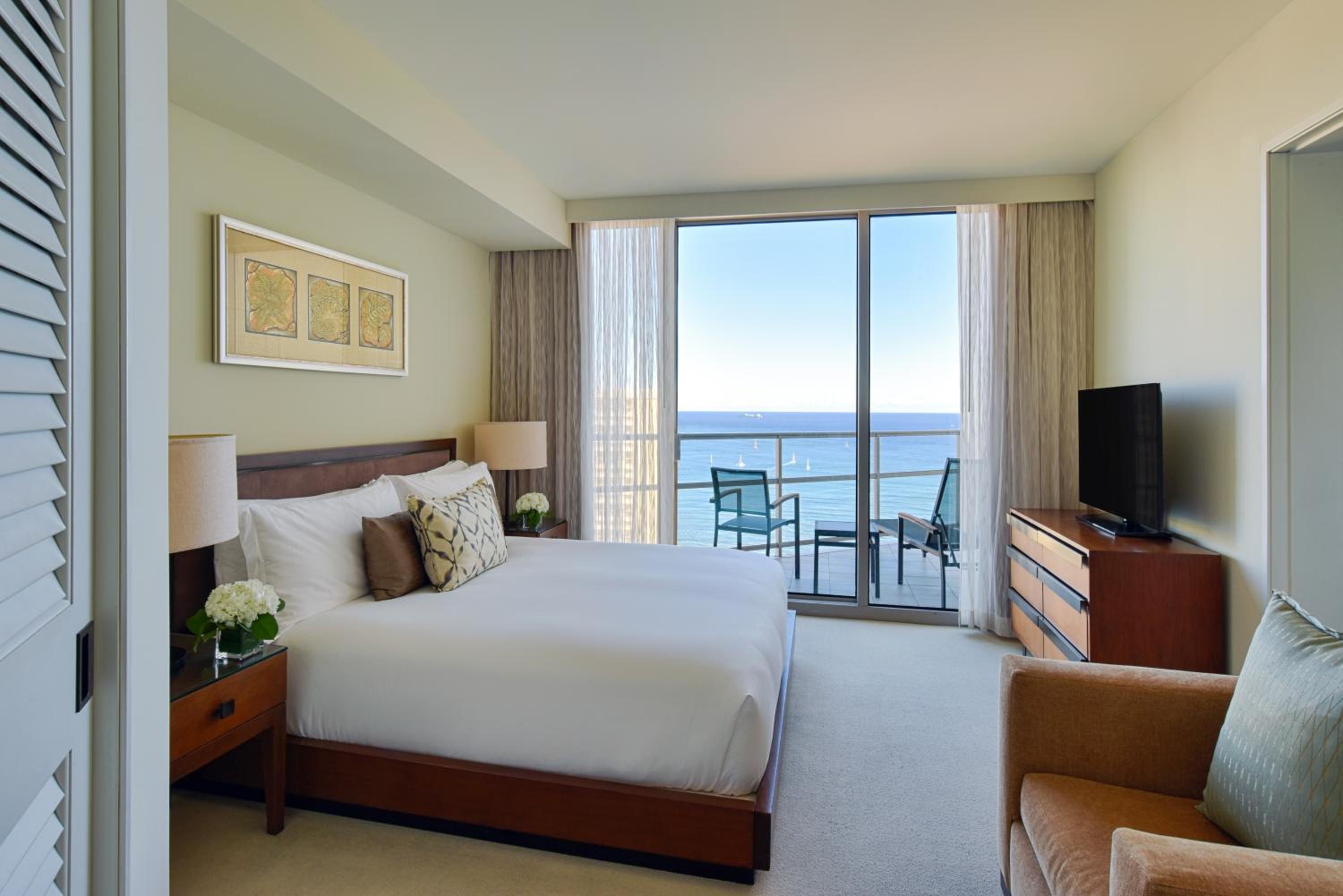 1 Bedroom, Premium, Suite, High Ocean View, Den