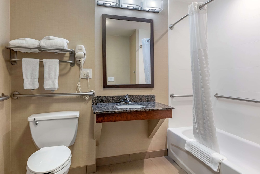 SureStay by Best Western Marion 11/39