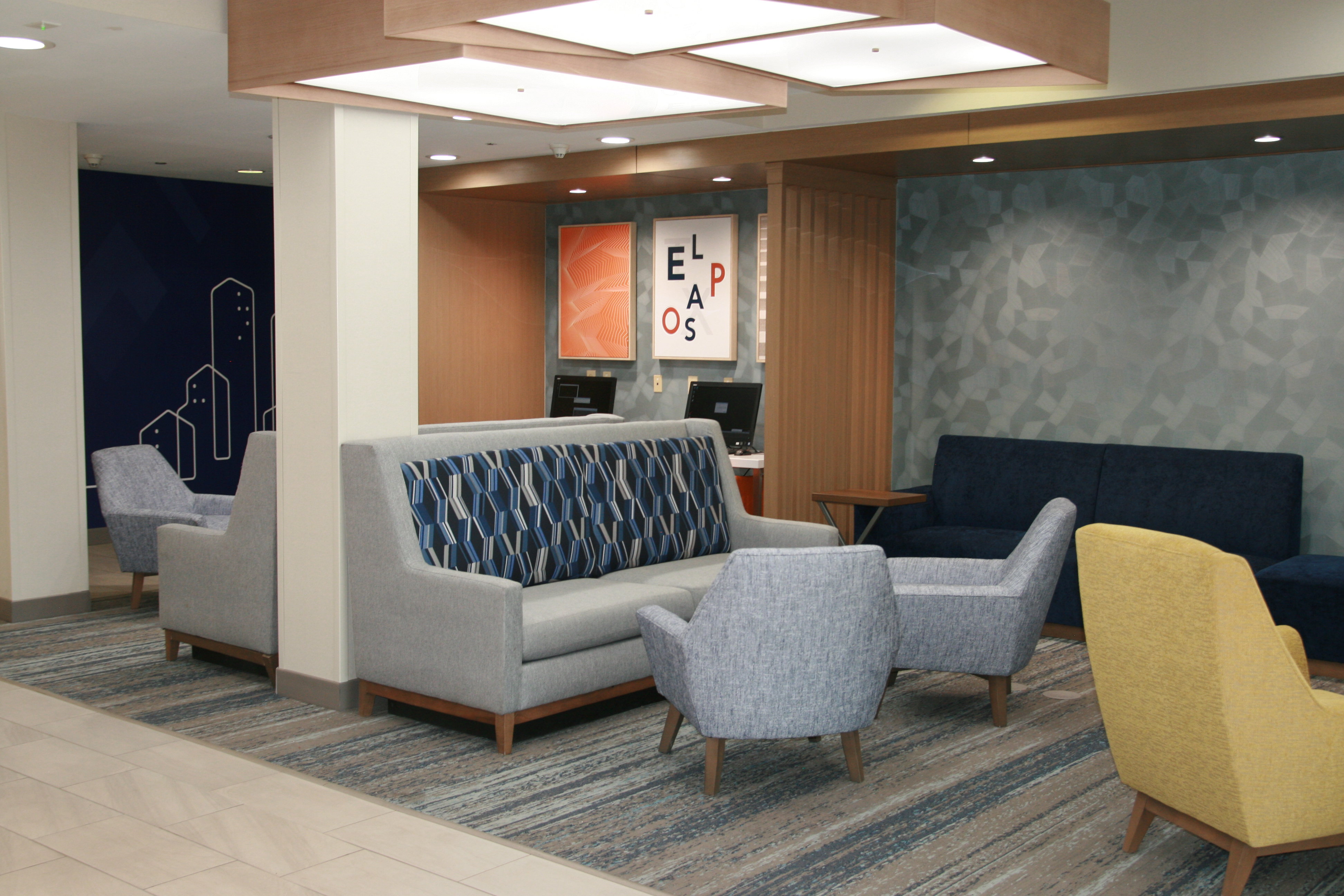 Holiday Inn Express Hotel & Suites El Paso West 26/36